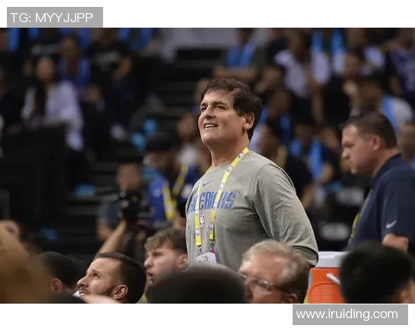 卖足球明星雕像的市场潜力与盈利模式分析探讨 卖足球明星雕像的市场潜力与盈利模式分析探讨