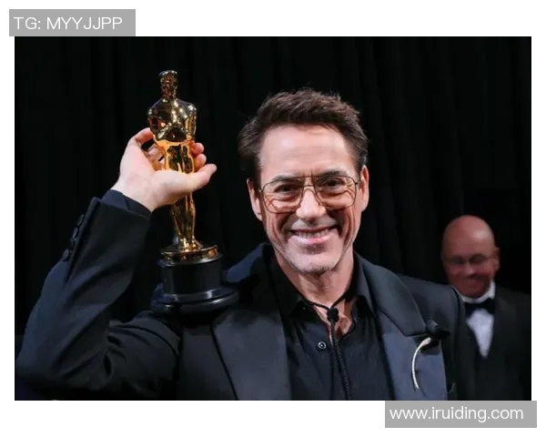 足球明星小罗伯特的传奇故事与辉煌成就揭秘