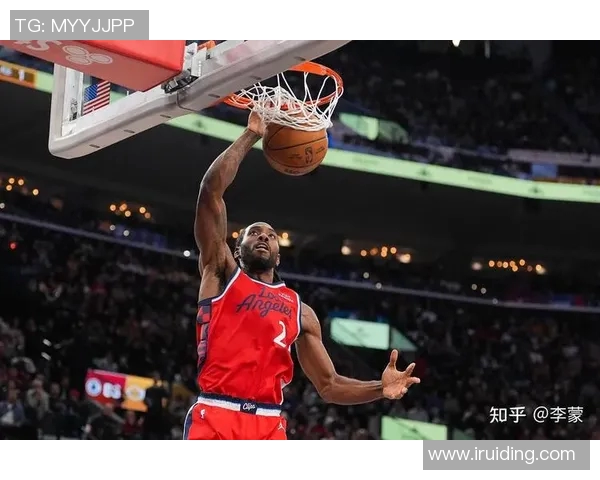 火箭队与快船队今日精彩对决直播时间及观看方式详解